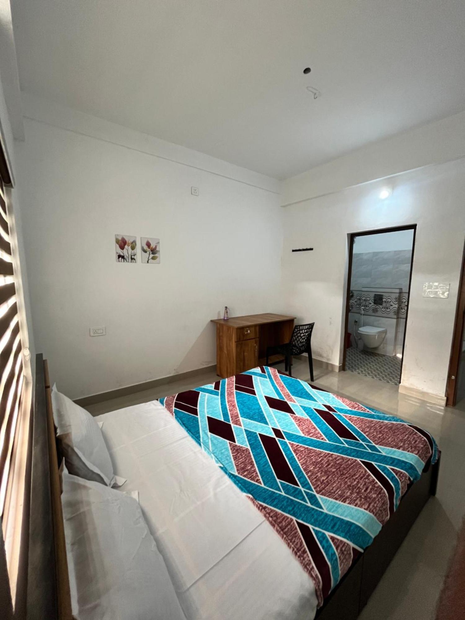 Wayanad Biriyomz Residency, Kalpatta, Low Cost Rooms And Deluxe Apartment 外观 照片