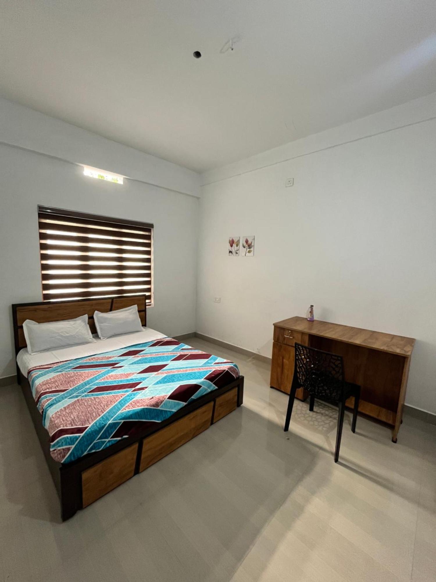 Wayanad Biriyomz Residency, Kalpatta, Low Cost Rooms And Deluxe Apartment 外观 照片
